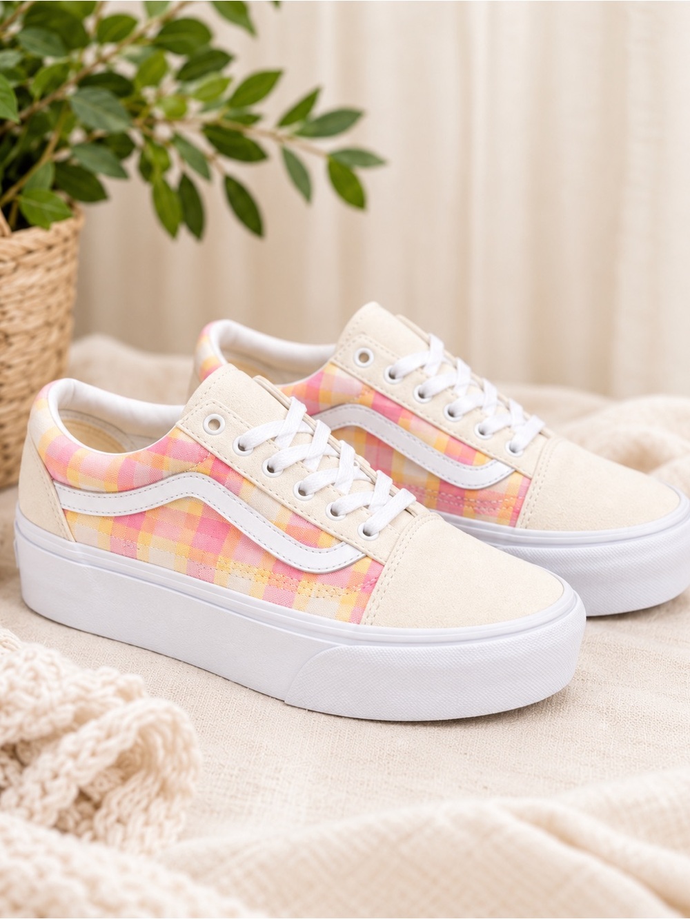Vans Old Skool Stackform Pastel Pink Plaid Platform Sneakers 8.5 NIB